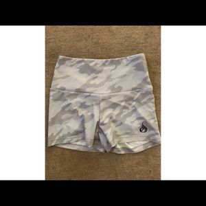 Rydwrwear scrunch shorts